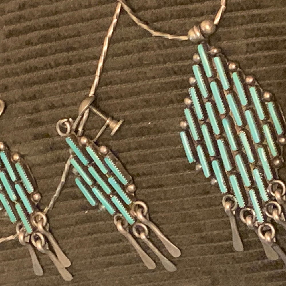 Zuni Arvina Pinto Sandoval Turquoise Ears Necklace - Picture 3 of 7